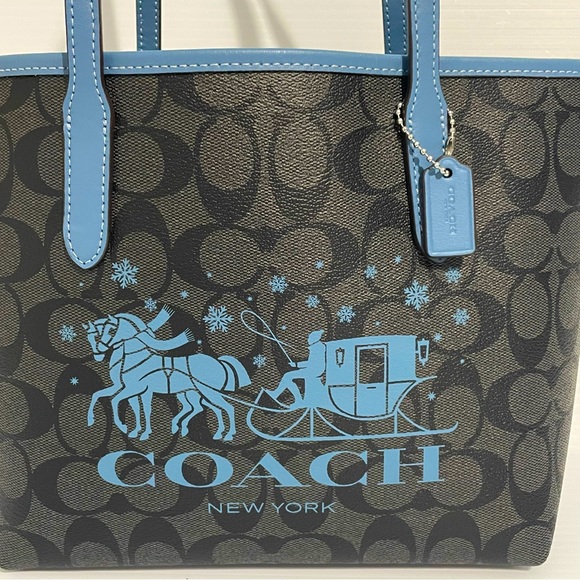 NWT Coach Small City Tote In Signature Canvas With Horse And Sleigh - Picture 3 of 8